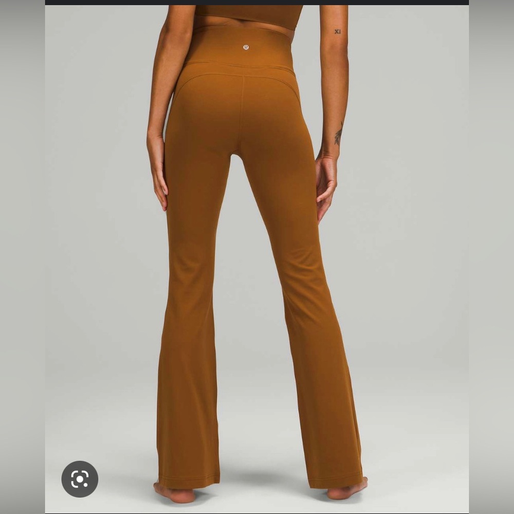 BNWT LULULEMON Groove Pant Flare Nulu Pant